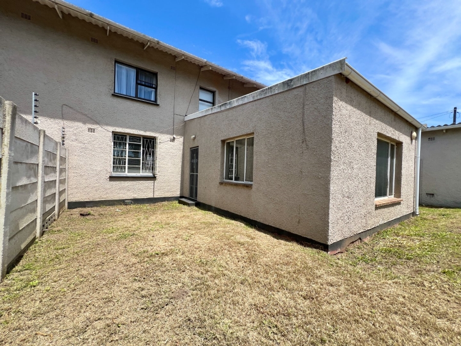 3 Bedroom Property for Sale in Perridgevale Eastern Cape